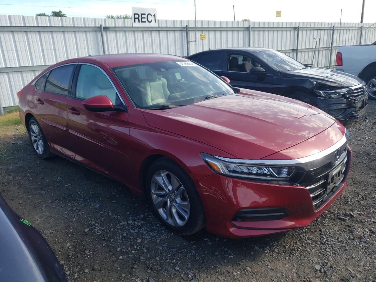 2018 HONDA ACCORD LX - Image 4
