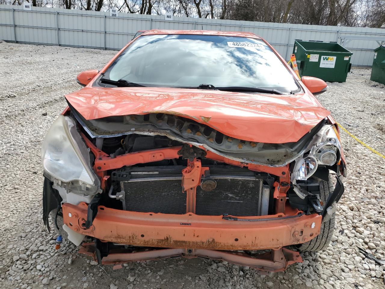 2013 TOYOTA PRIUS C - Фото 5