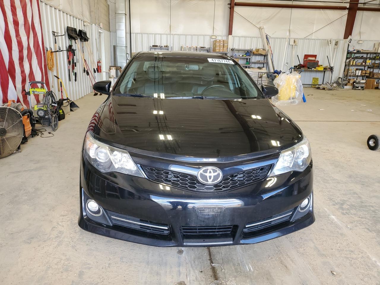 2012 TOYOTA CAMRY SE - Фото 5