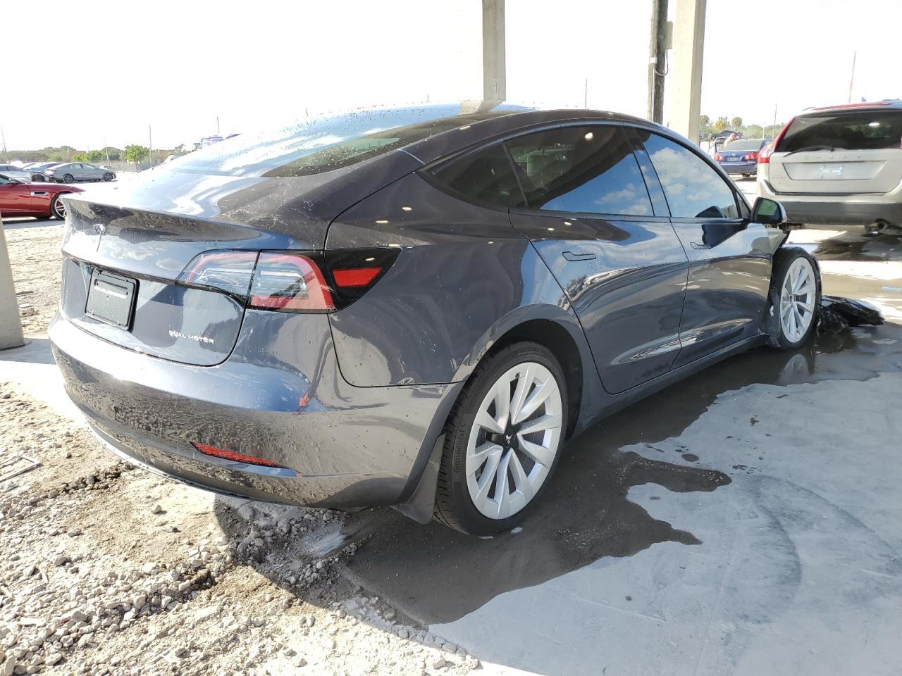 2023 TESLA MODEL 3 - Image 3