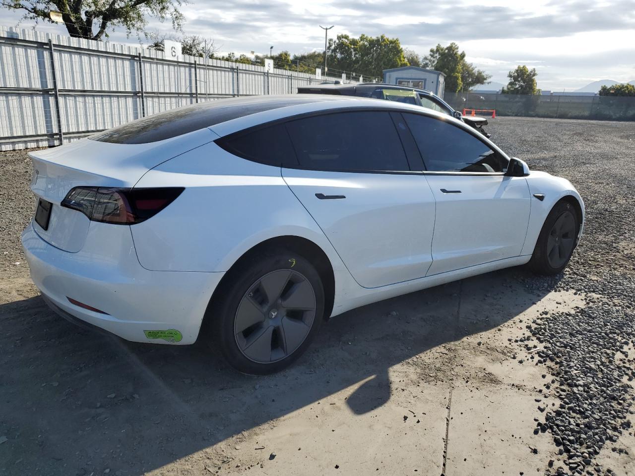 2023 TESLA MODEL 3 - Image 3