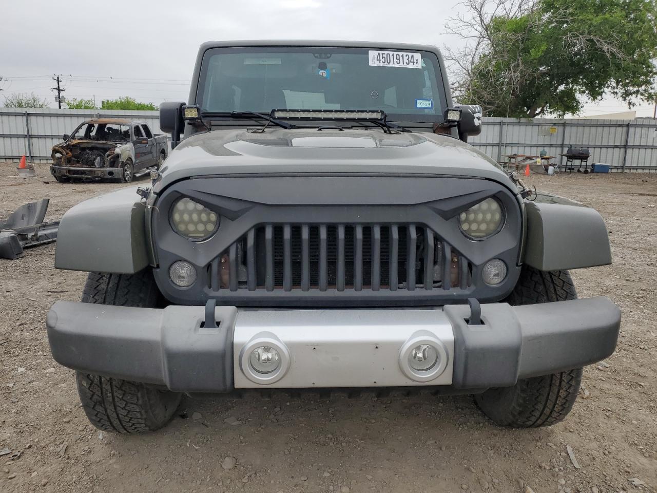 2015 JEEP WRANGLER U - Image 5
