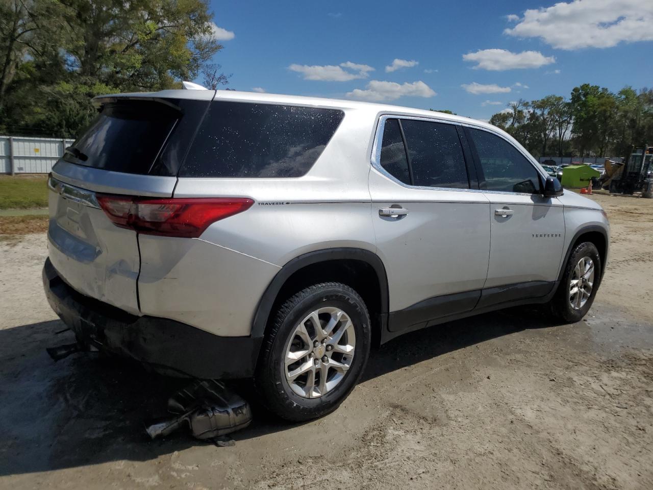2020 CHEVROLET TRAVERSE L - Фото 3