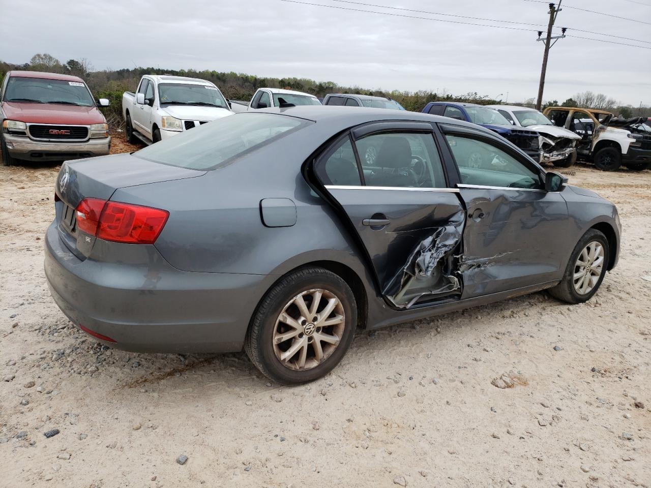 2014 VOLKSWAGEN JETTA SE - Image 3