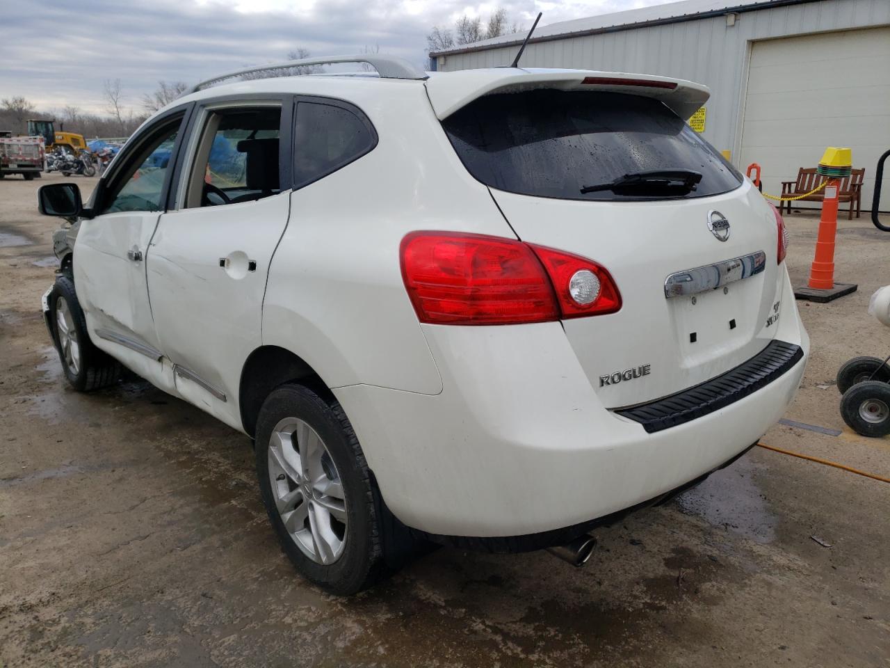 2013 NISSAN ROGUE S - Image 2