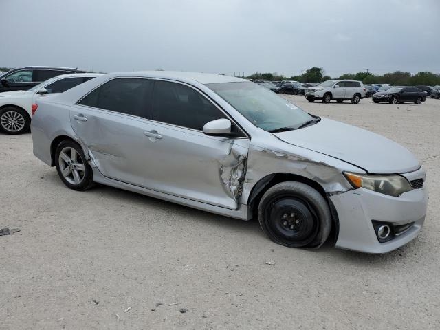 2014 Toyota Camry L - Фото 4