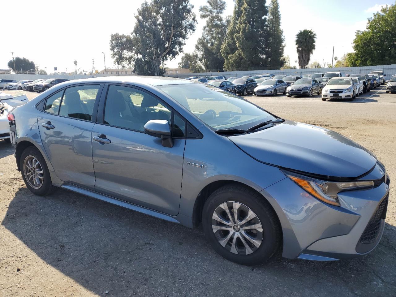 2021 TOYOTA COROLLA LE - Фото 4