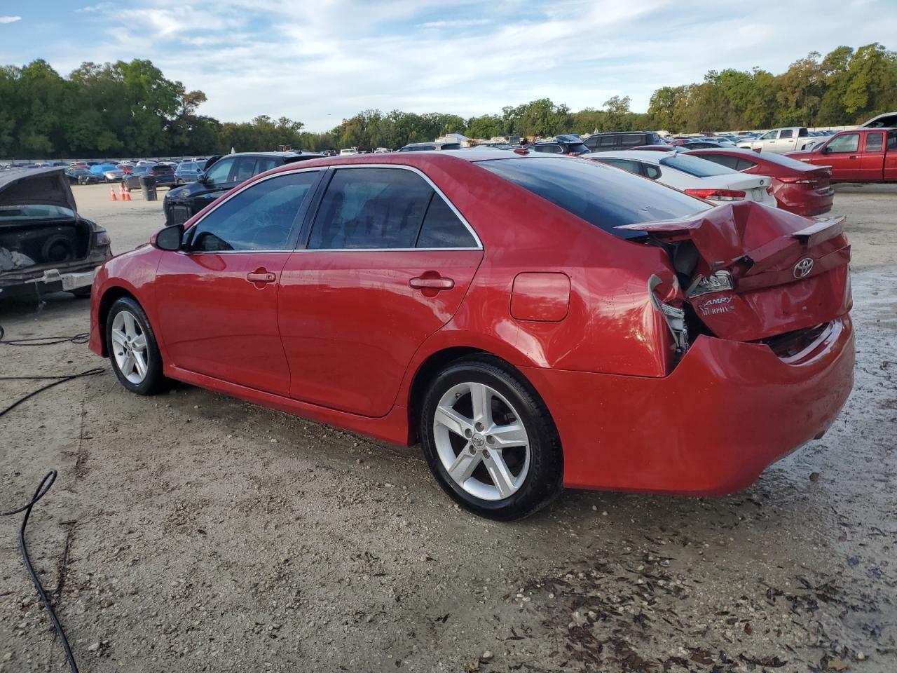2013 TOYOTA CAMRY L - Фото 2