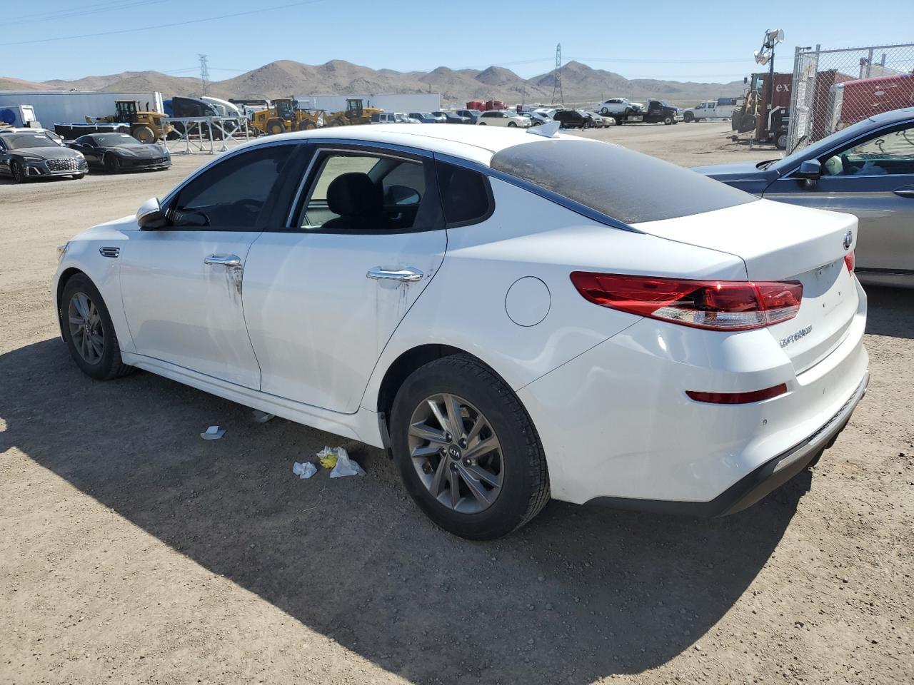 2019 KIA OPTIMA LX - Фото 2