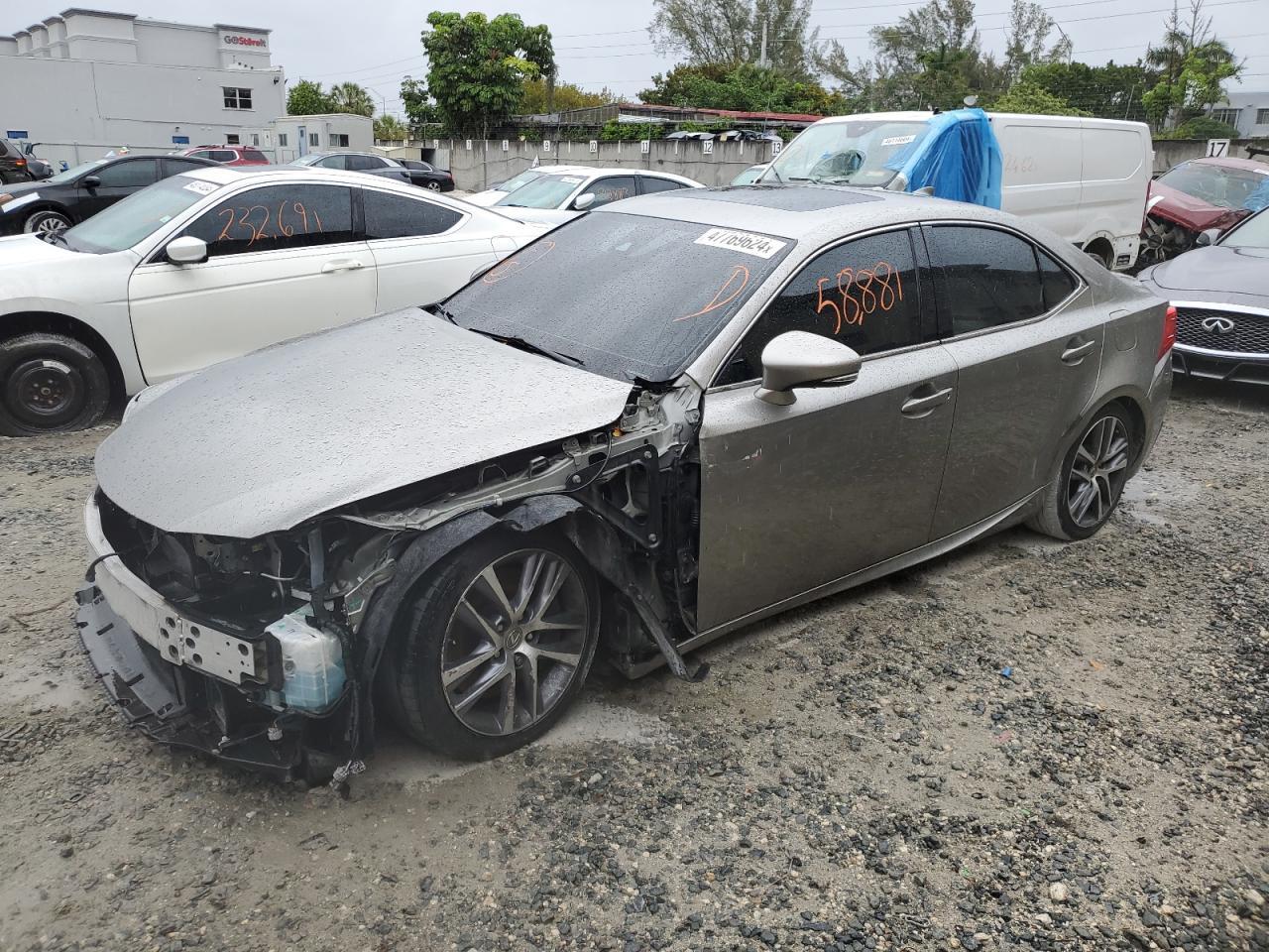 2018 LEXUS IS 300