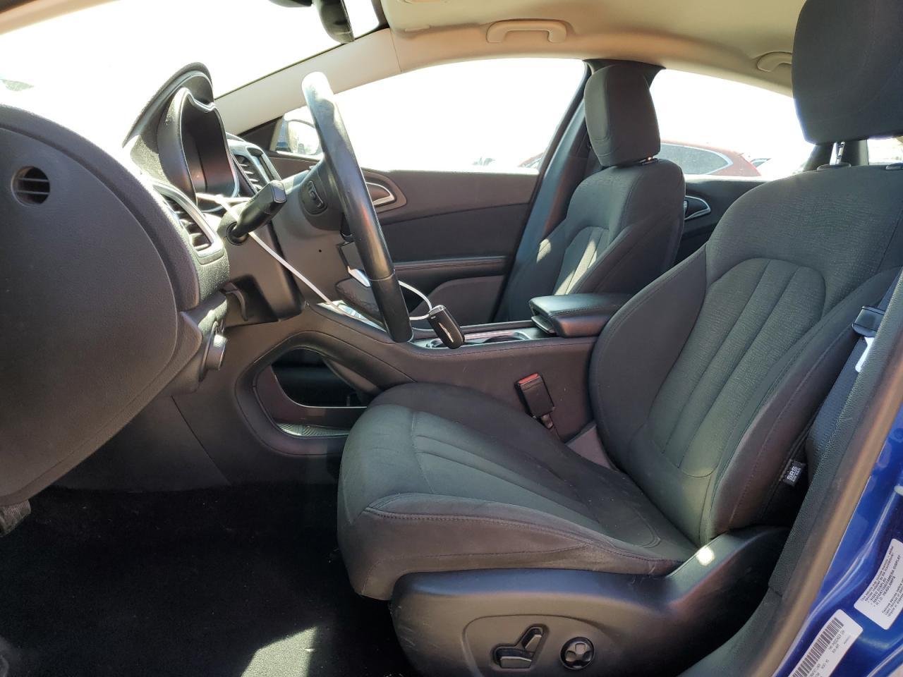 2015 CHRYSLER 200 LIMITE - Image 7