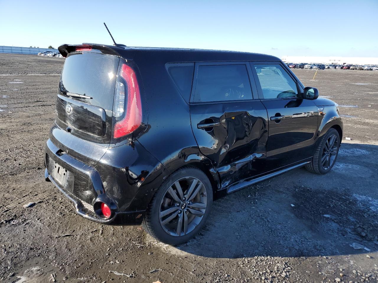 2016 KIA SOUL + - Image 3