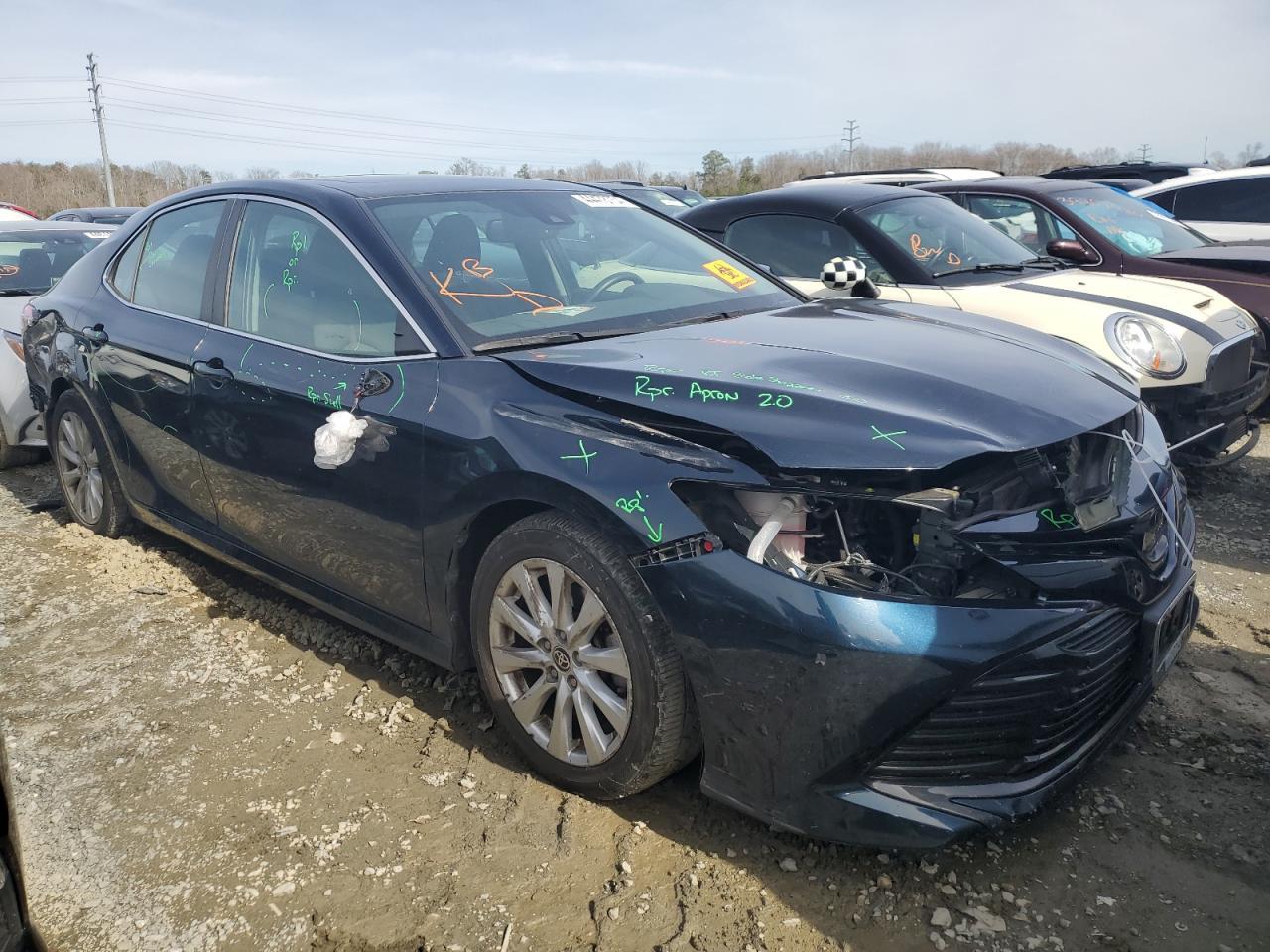 2020 TOYOTA CAMRY LE - Фото 4