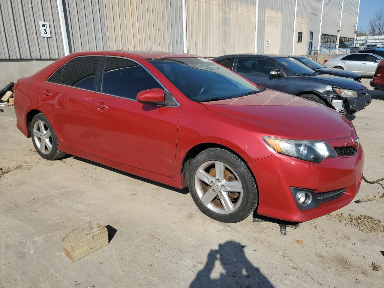 2013 TOYOTA CAMRY L - Фото 4