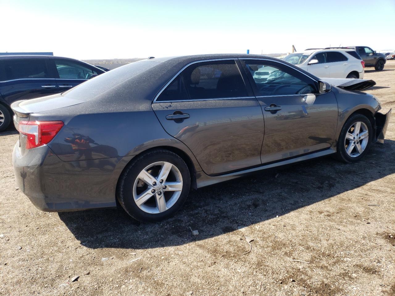 2013 TOYOTA CAMRY L - Image 3