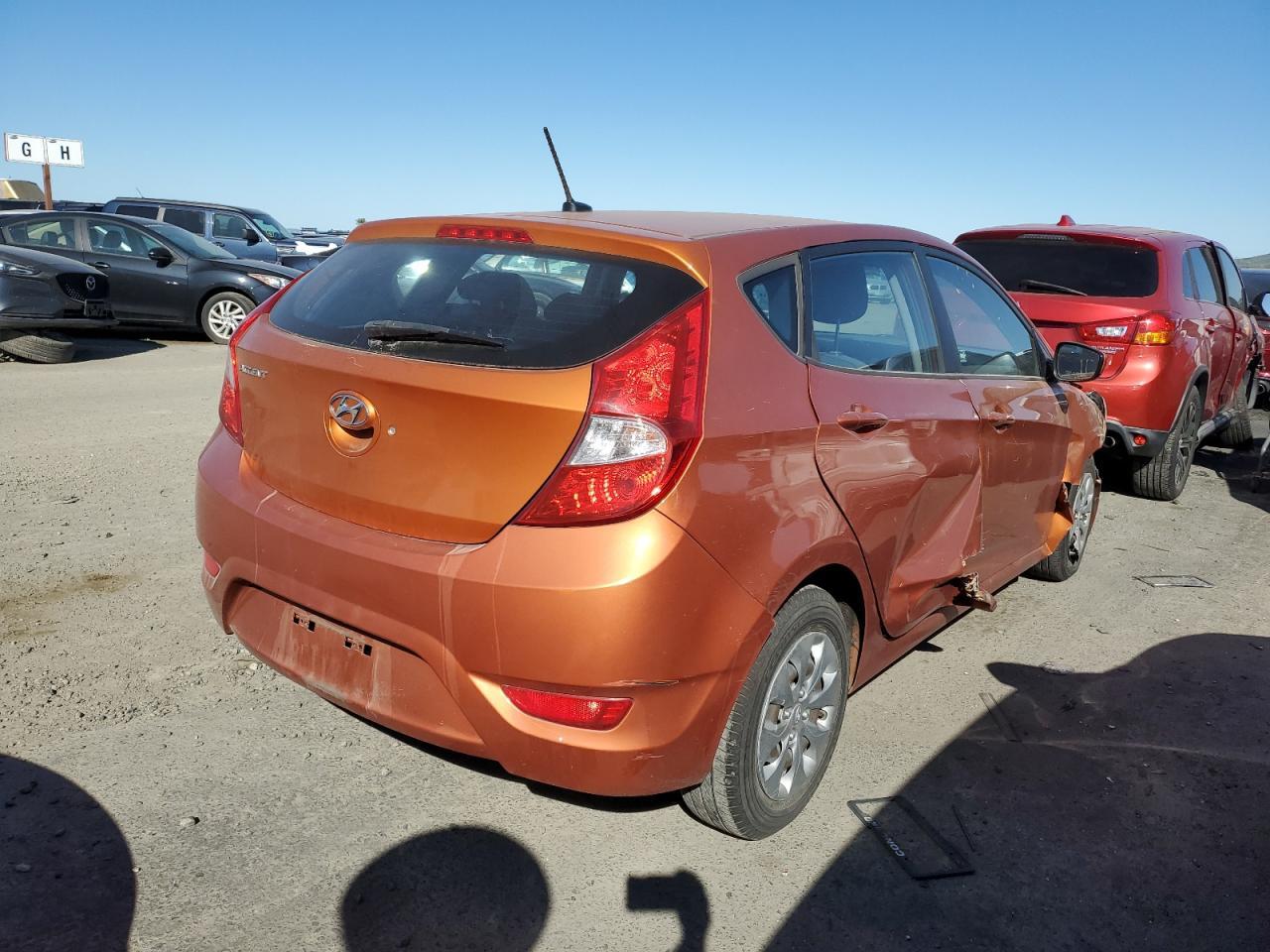 2017 HYUNDAI ACCENT SE - Image 3