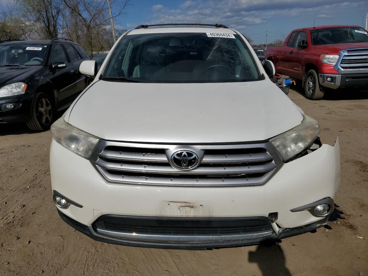 2011 TOYOTA HIGHLANDER - Фото 5
