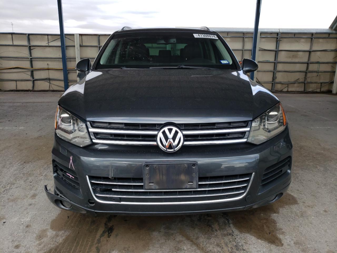 2012 VOLKSWAGEN TOUAREG V6 - Image 5