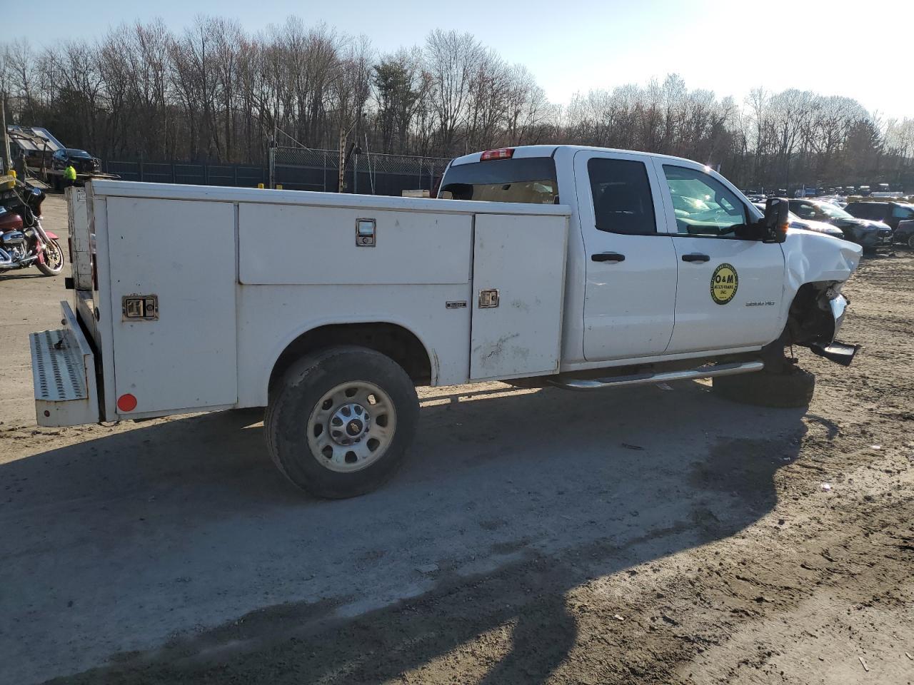 2018 CHEVROLET SILVERADO - Image 3