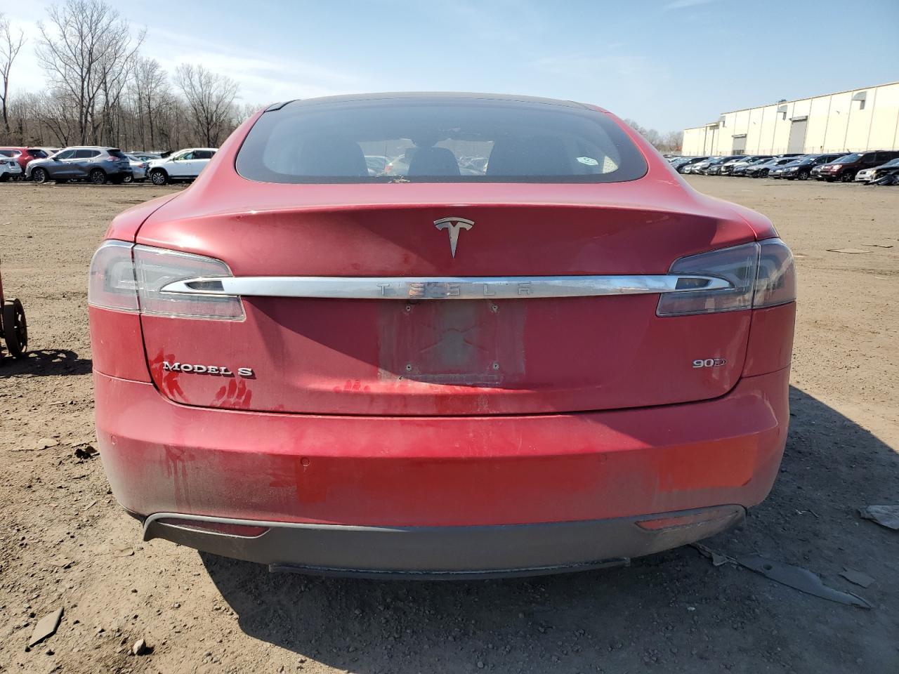 2015 TESLA MODEL S - Фото 6