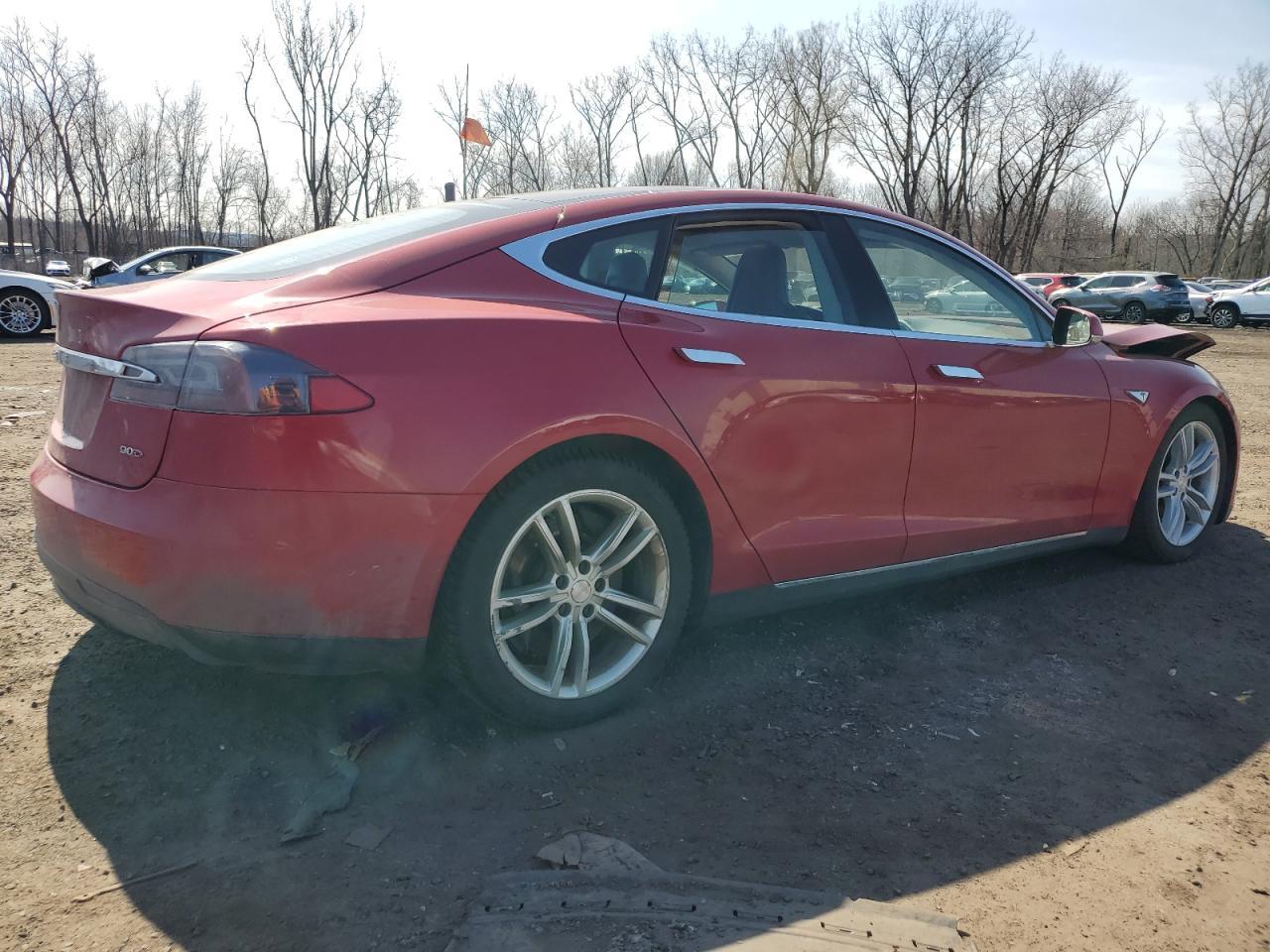 2015 TESLA MODEL S - Фото 3