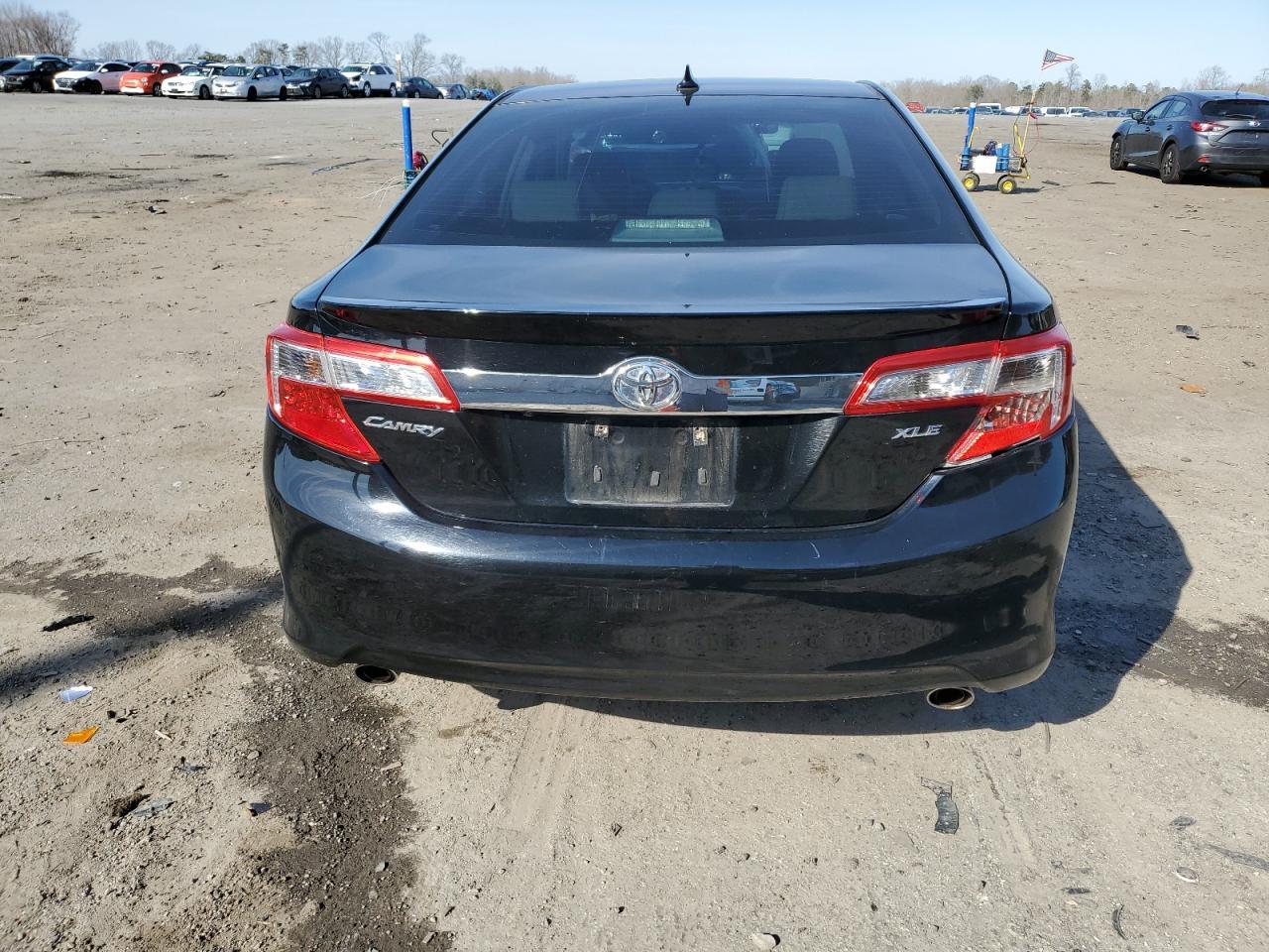 2012 TOYOTA CAMRY SE - Фото 6