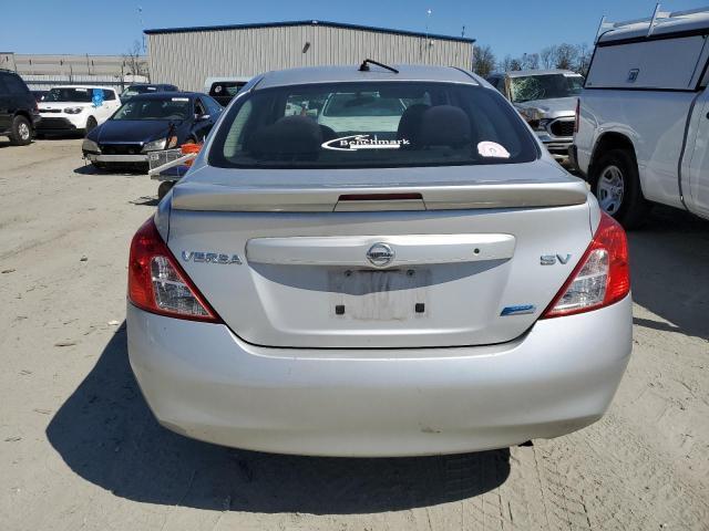 2014 Nissan Versa S - Фото 6
