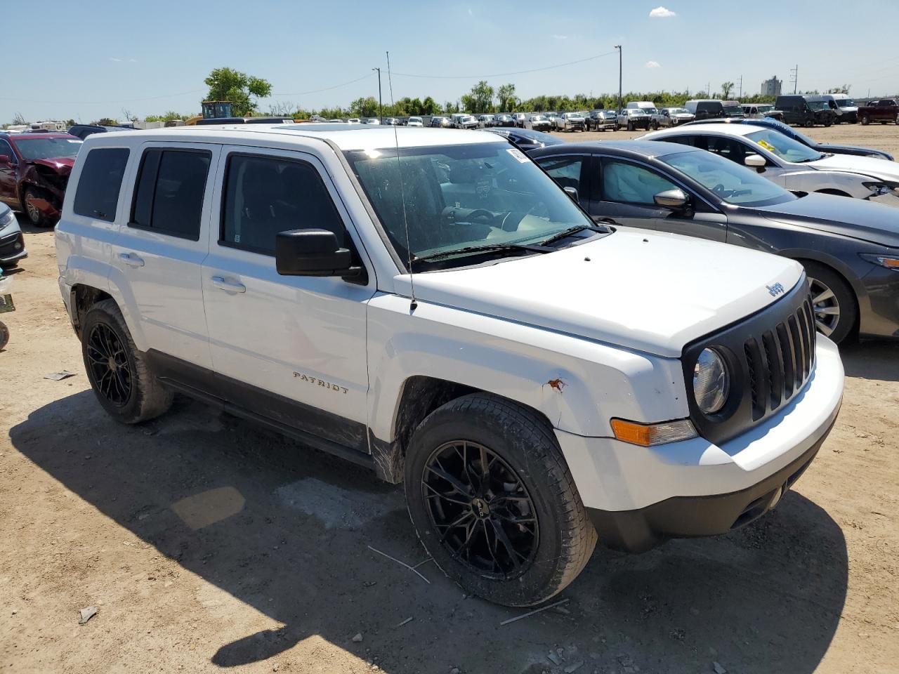 2015 JEEP PATRIOT LA - Image 4