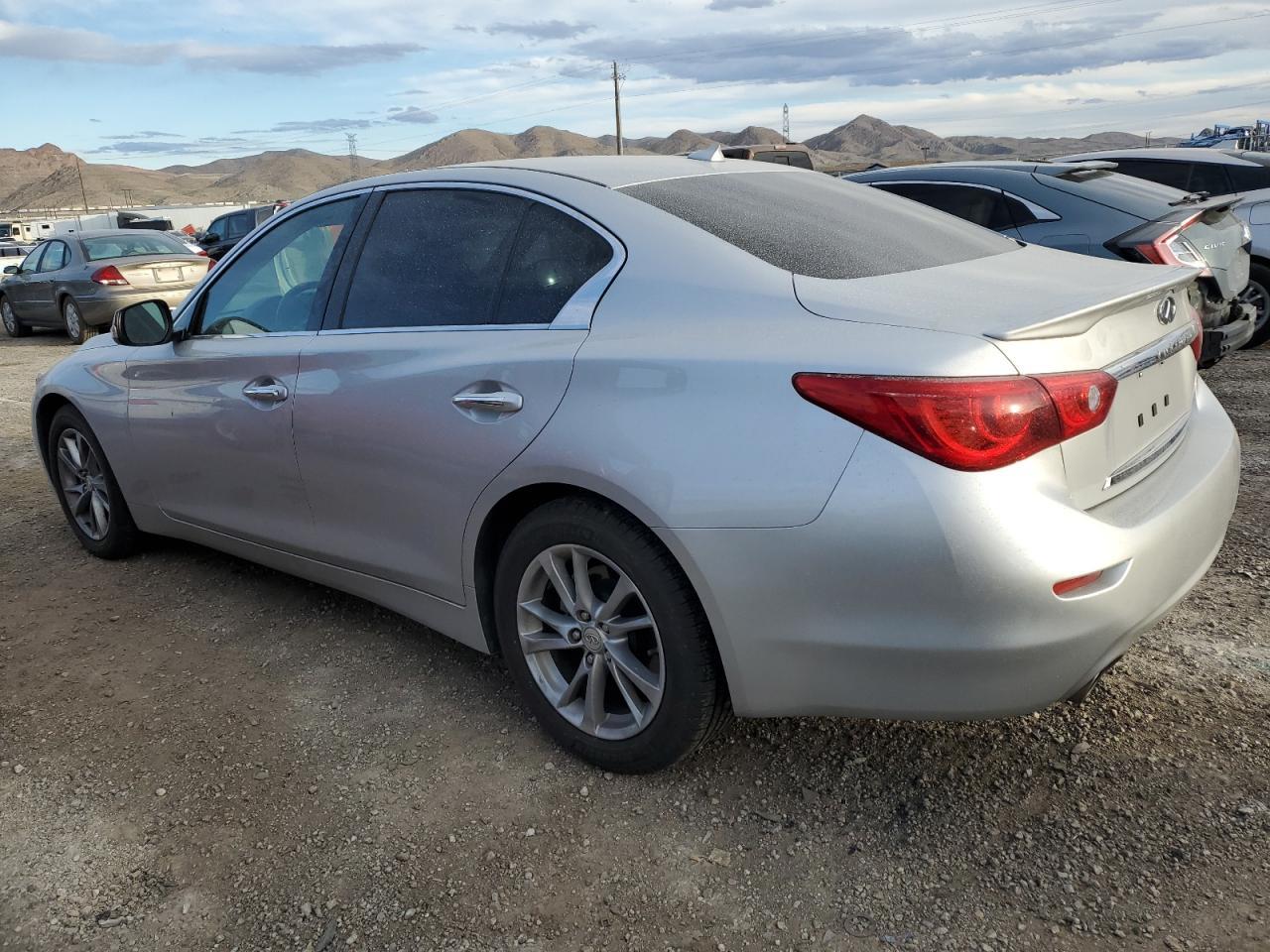 2015 INFINITI Q50 BASE - Image 2