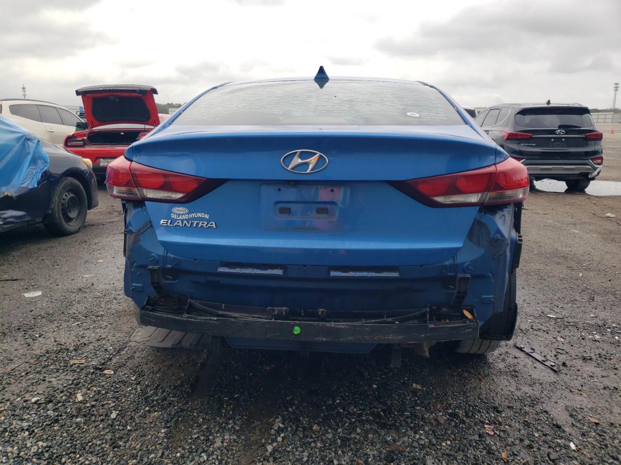 2017 HYUNDAI ELANTRA SE - Фото 6