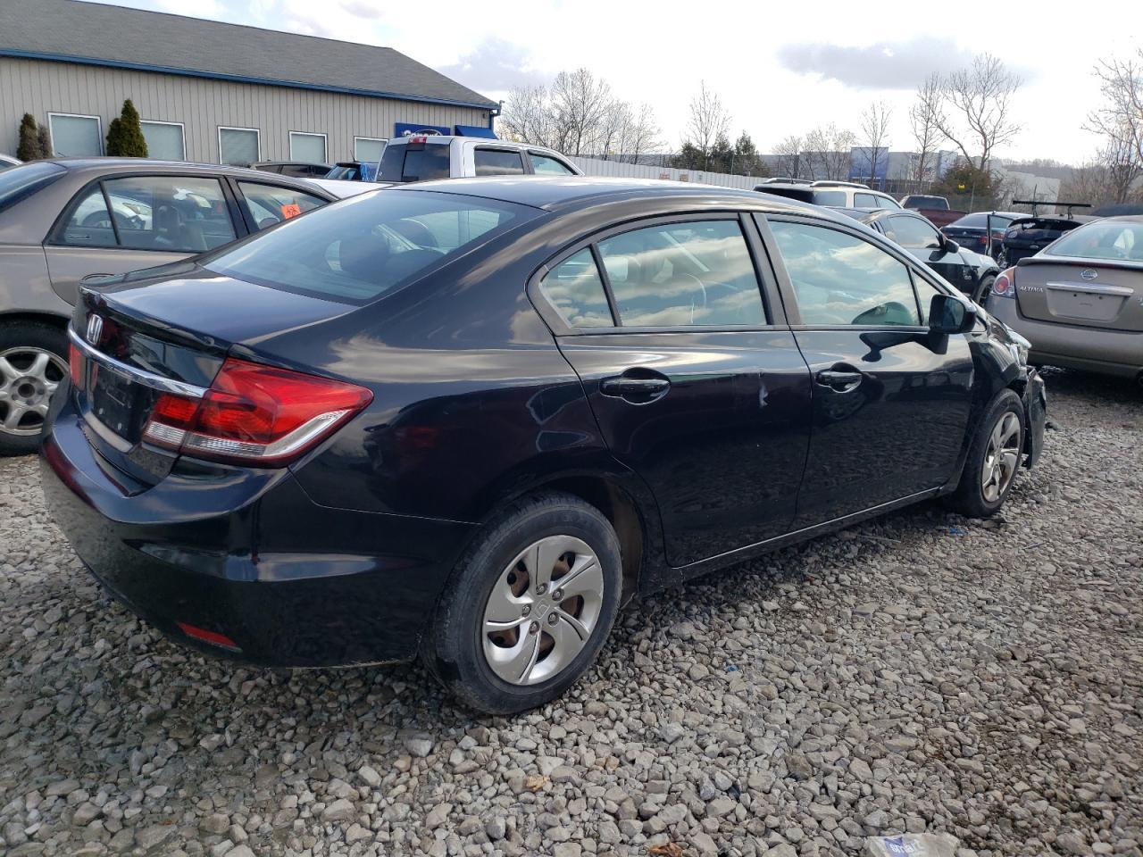 2015 HONDA CIVIC LX - Фото 3