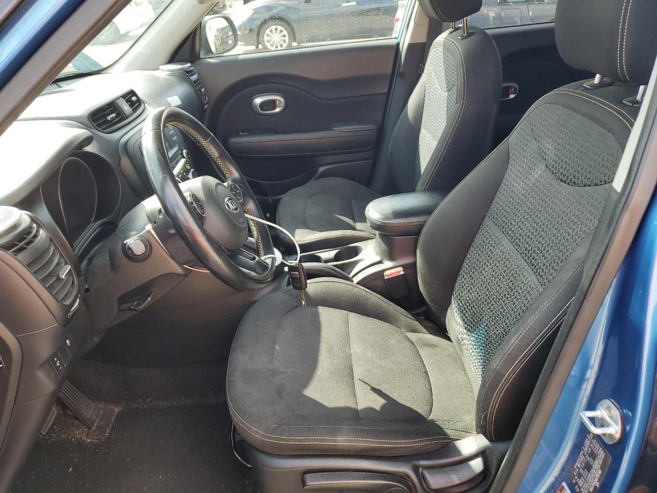 2016 KIA SOUL + - Image 7