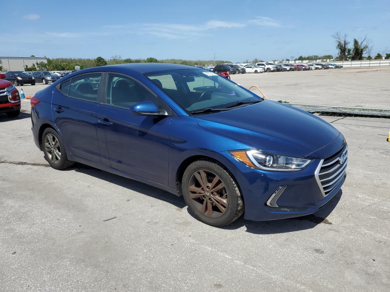 2017 HYUNDAI ELANTRA SE - Фото 4