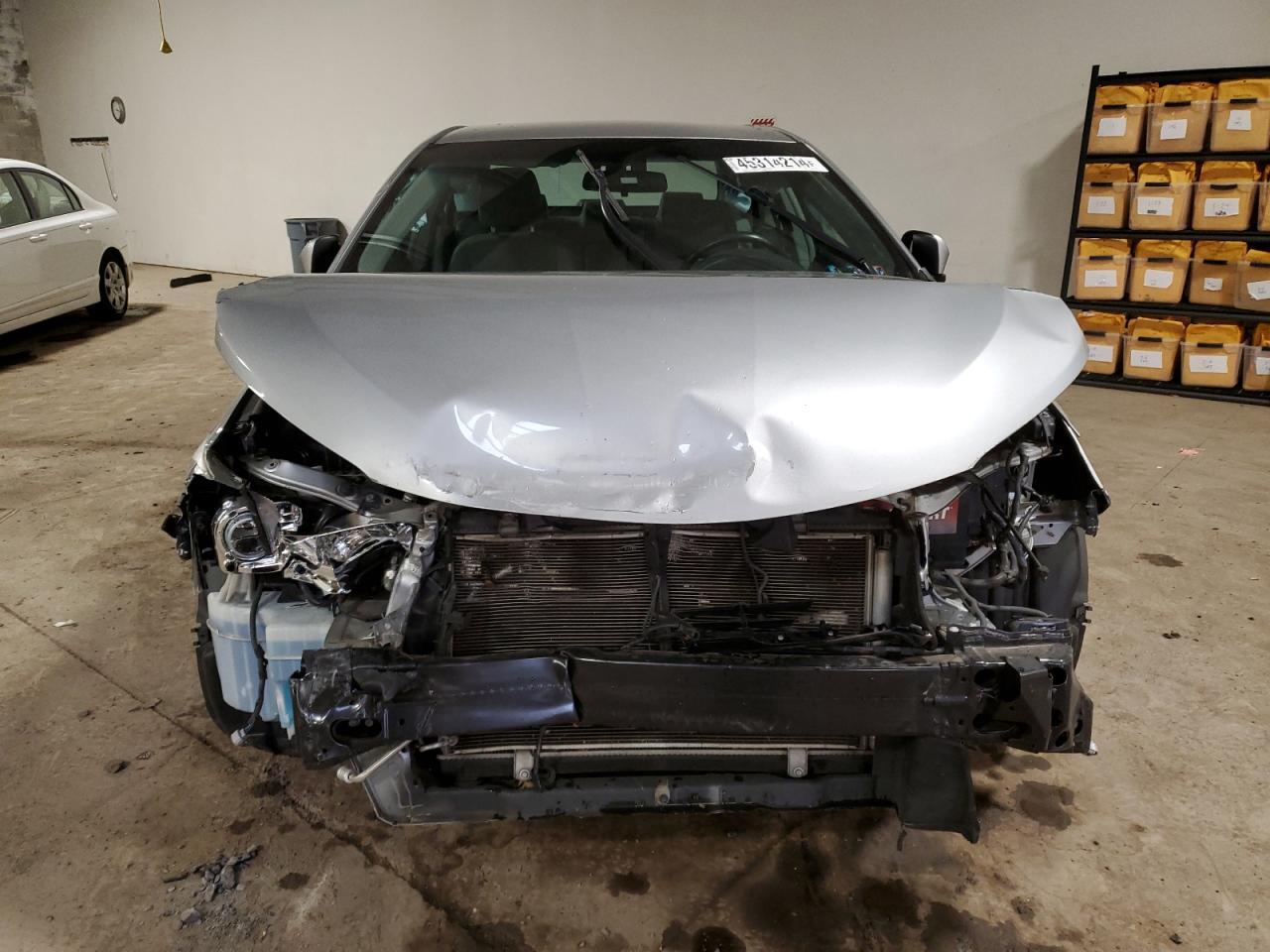 2016 TOYOTA CAMRY LE - Image 5