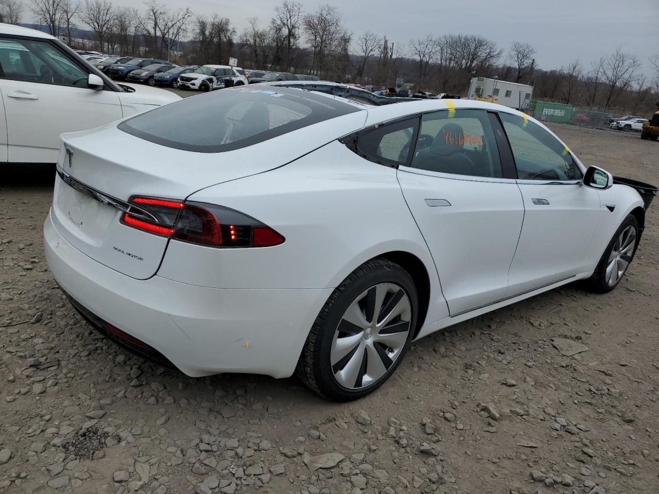 2020 TESLA MODEL S - Image 3