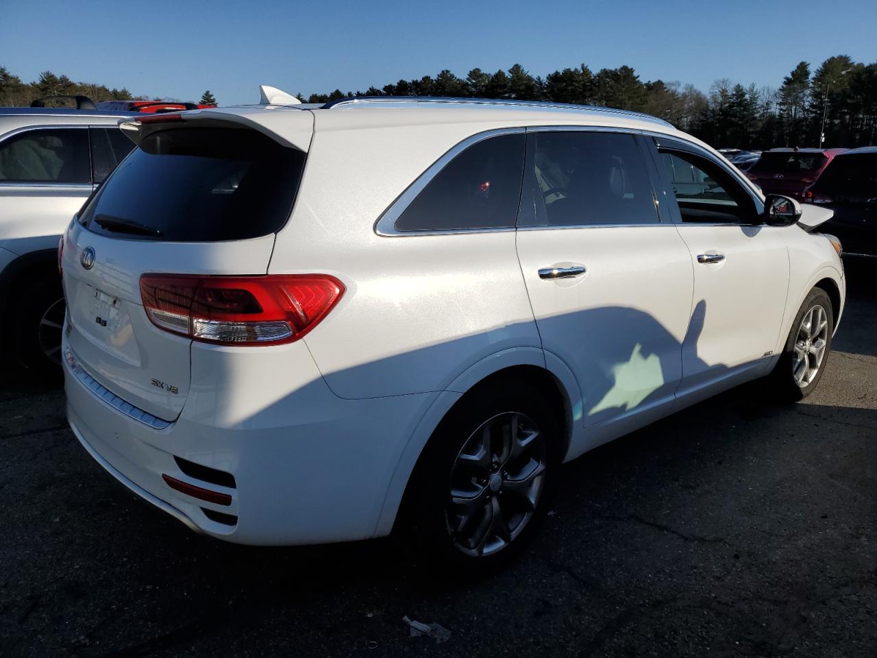 2016 KIA SORENTO SX - Image 3