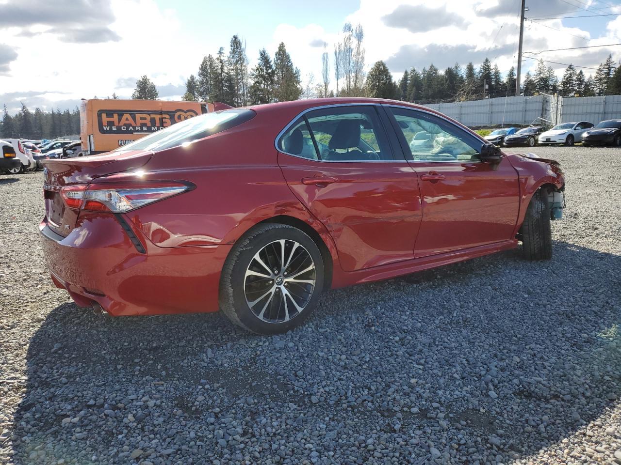 2019 TOYOTA CAMRY L - Image 3