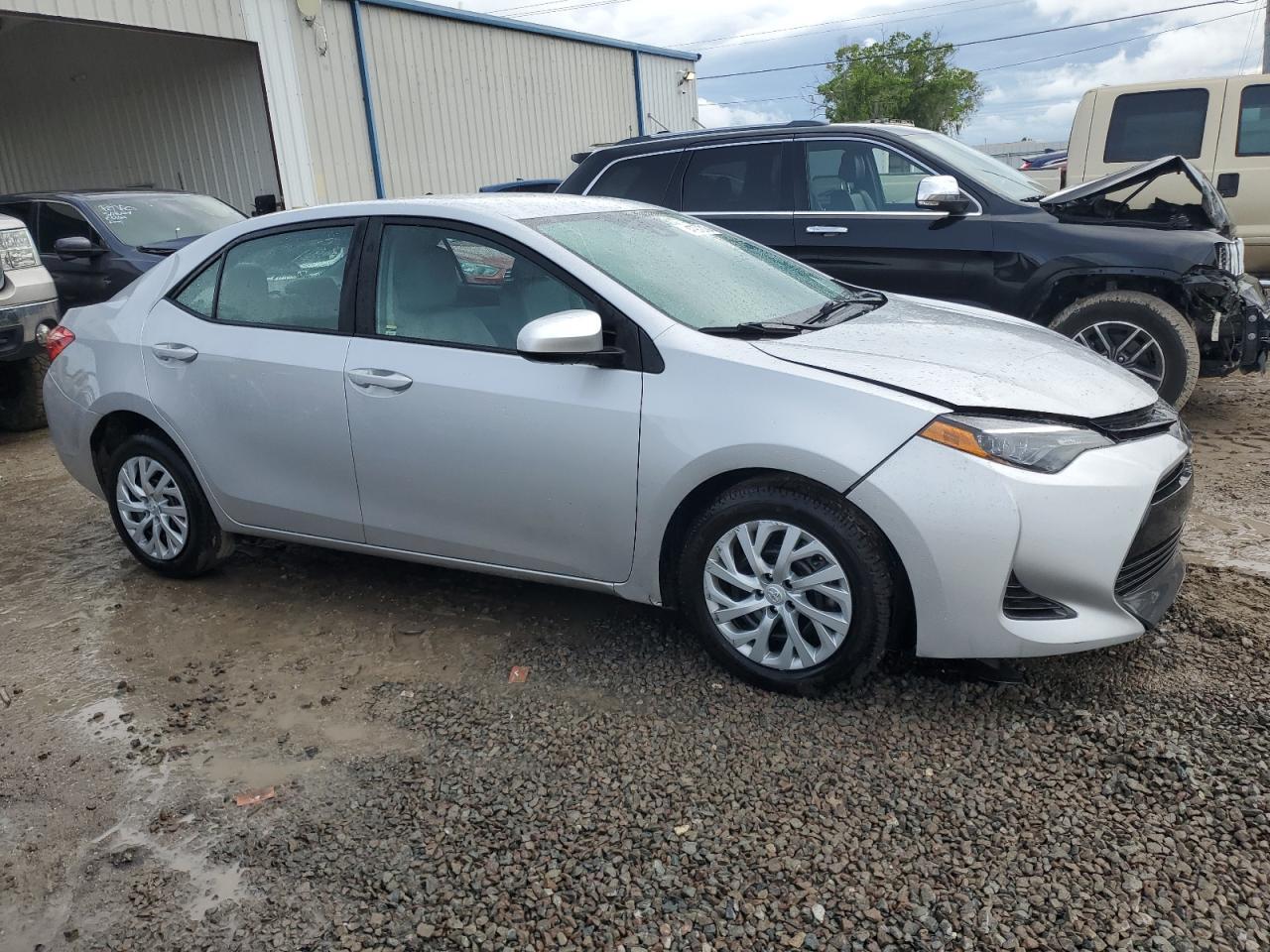 2018 TOYOTA COROLLA L - Image 4