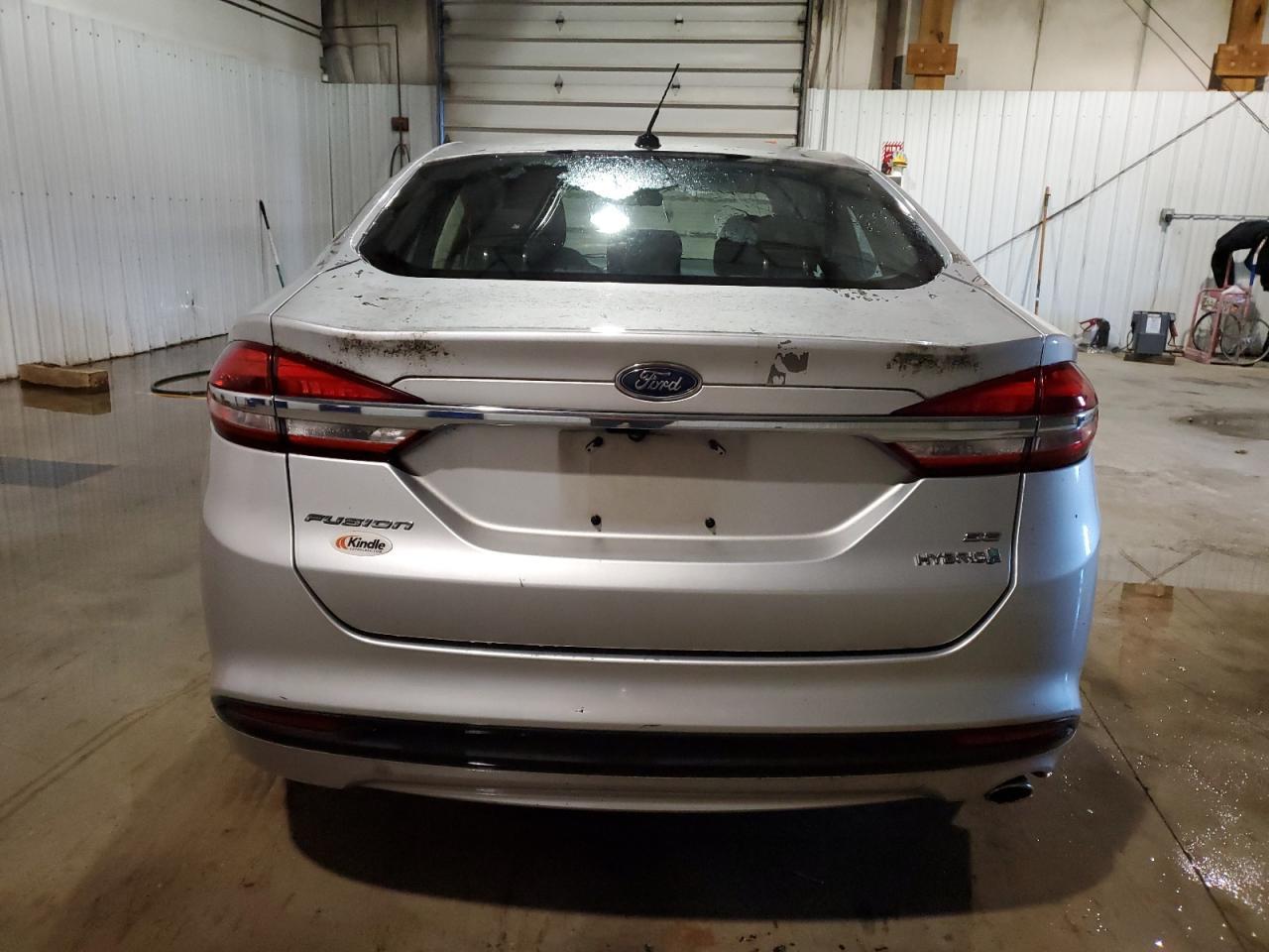 2017 FORD FUSION SE - Image 6