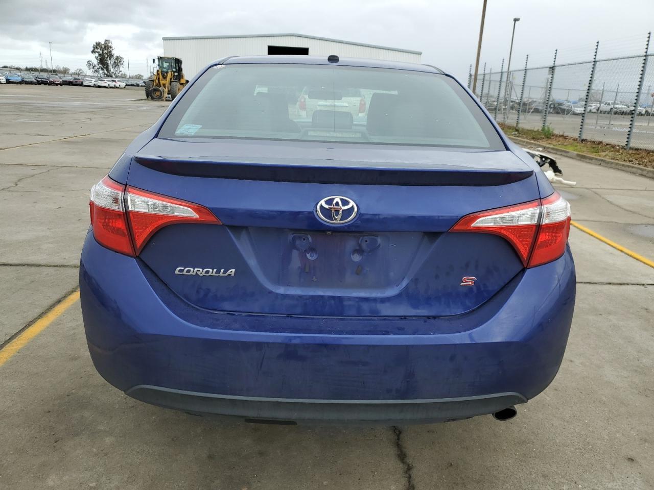 2015 TOYOTA COROLLA L - Image 6