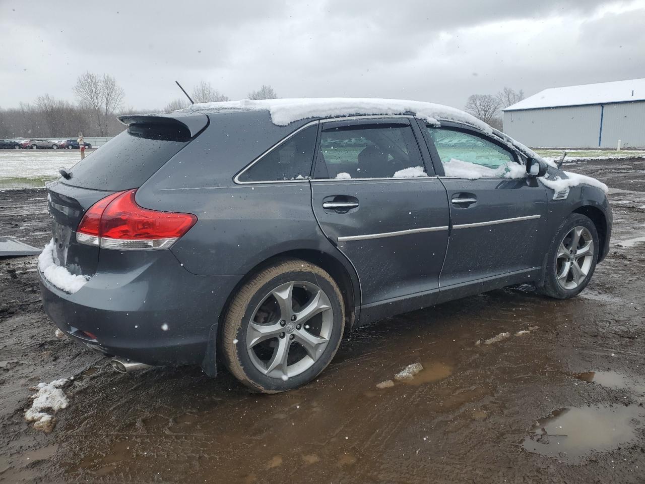 2011 TOYOTA VENZA - Фото 3
