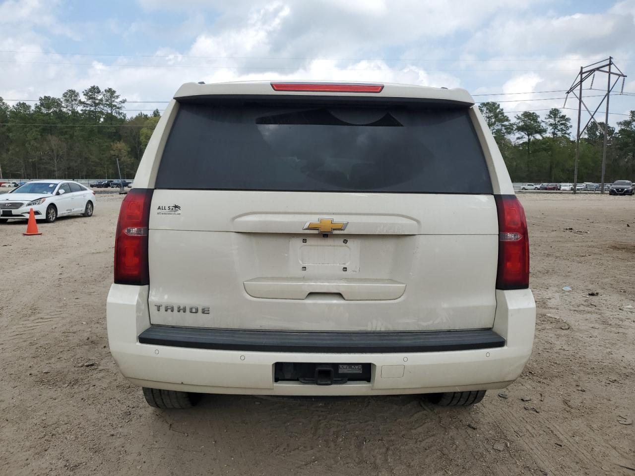 2015 CHEVROLET TAHOE C150 - Фото 6