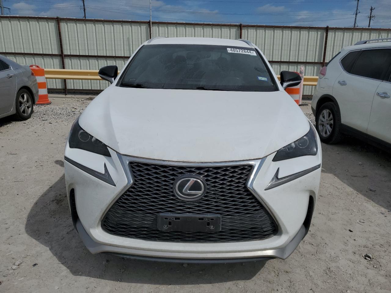 2017 LEXUS NX 200T BA - Фото 5