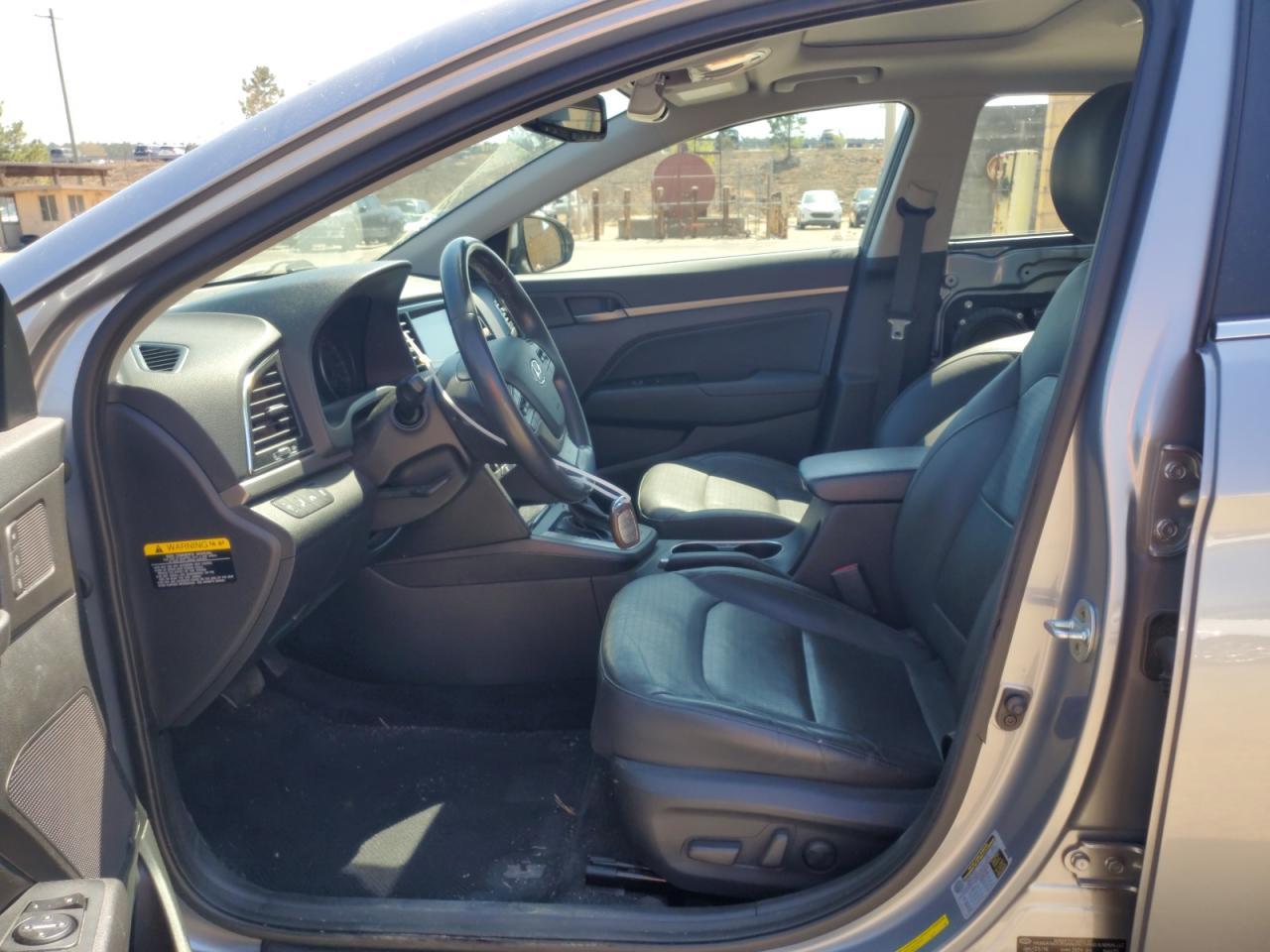 2017 HYUNDAI ELANTRA SE - Image 7