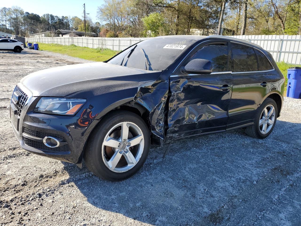 2011 AUDI Q5 PREMIUM