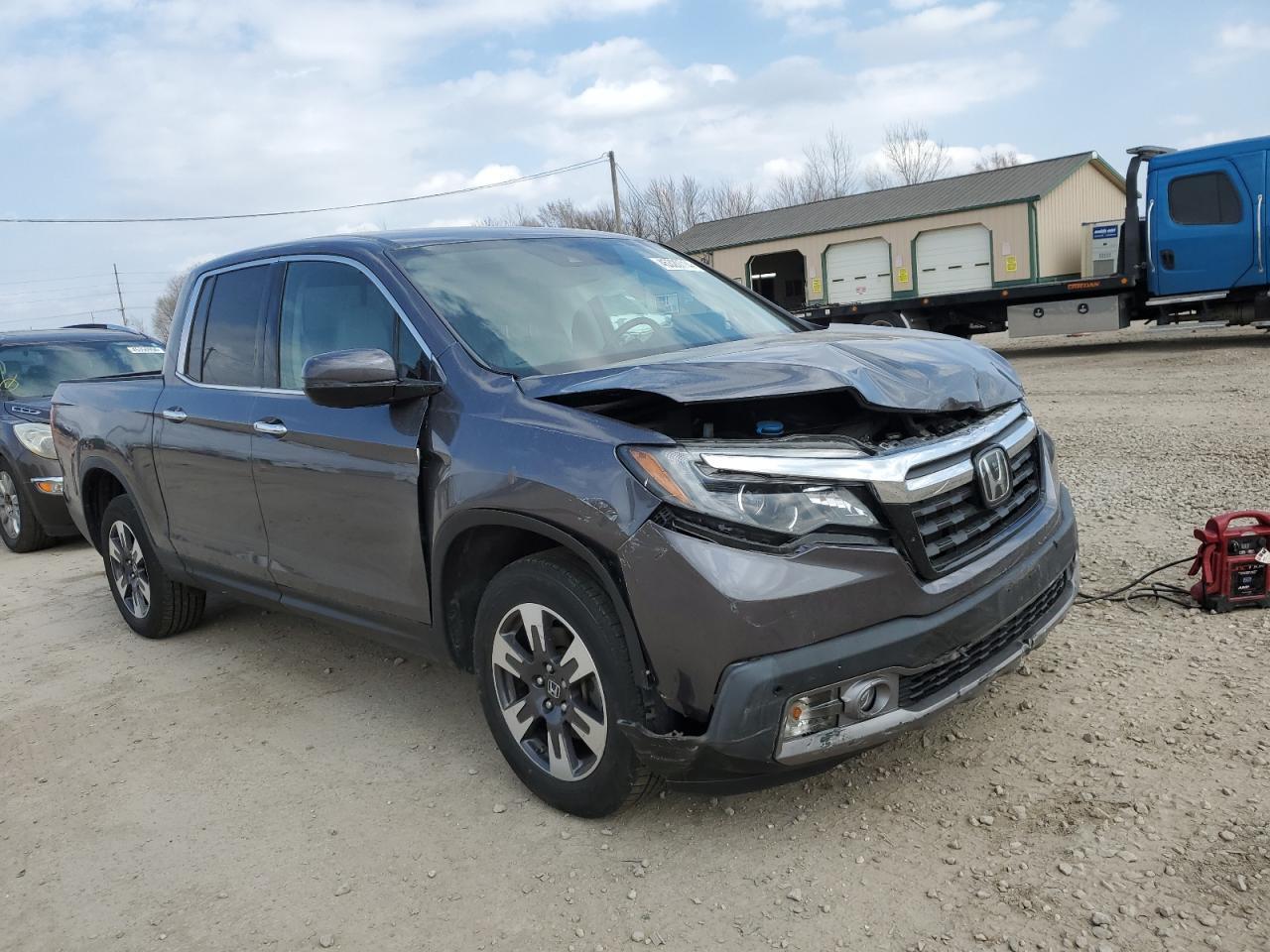 2017 HONDA RIDGELINE - Image 4