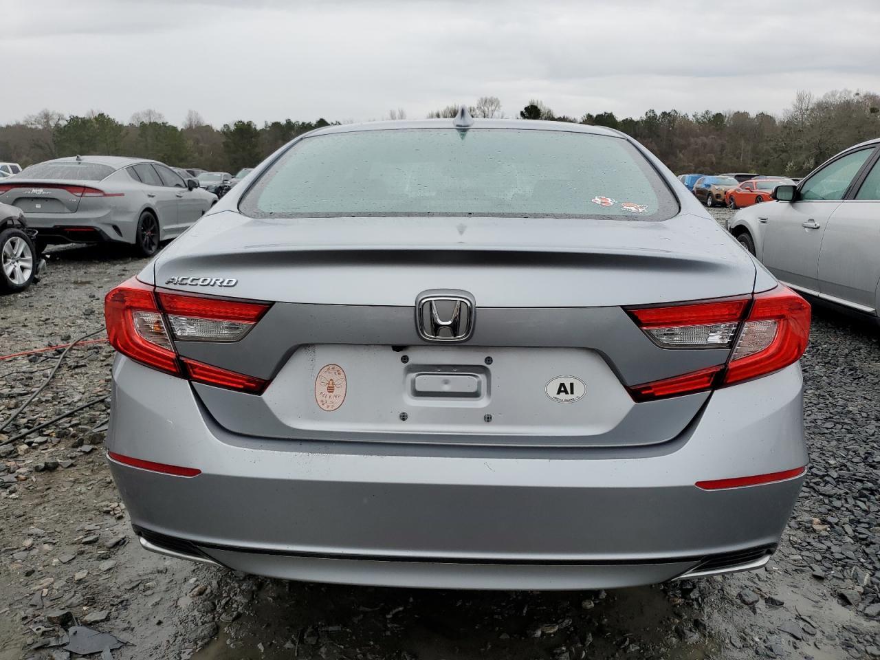 2018 HONDA ACCORD LX - Фото 6