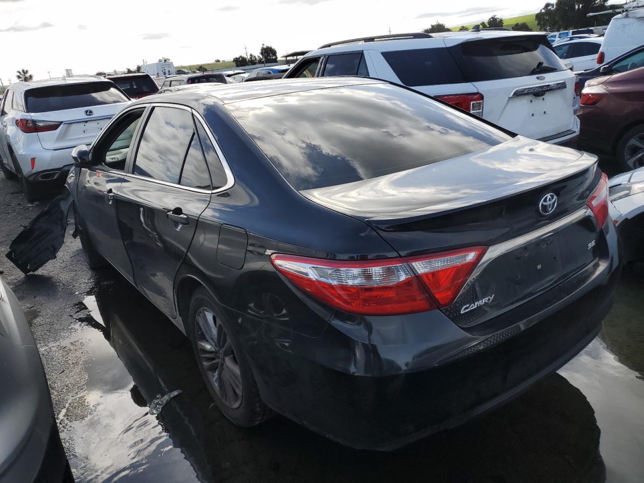 2016 TOYOTA CAMRY LE - Фото 2