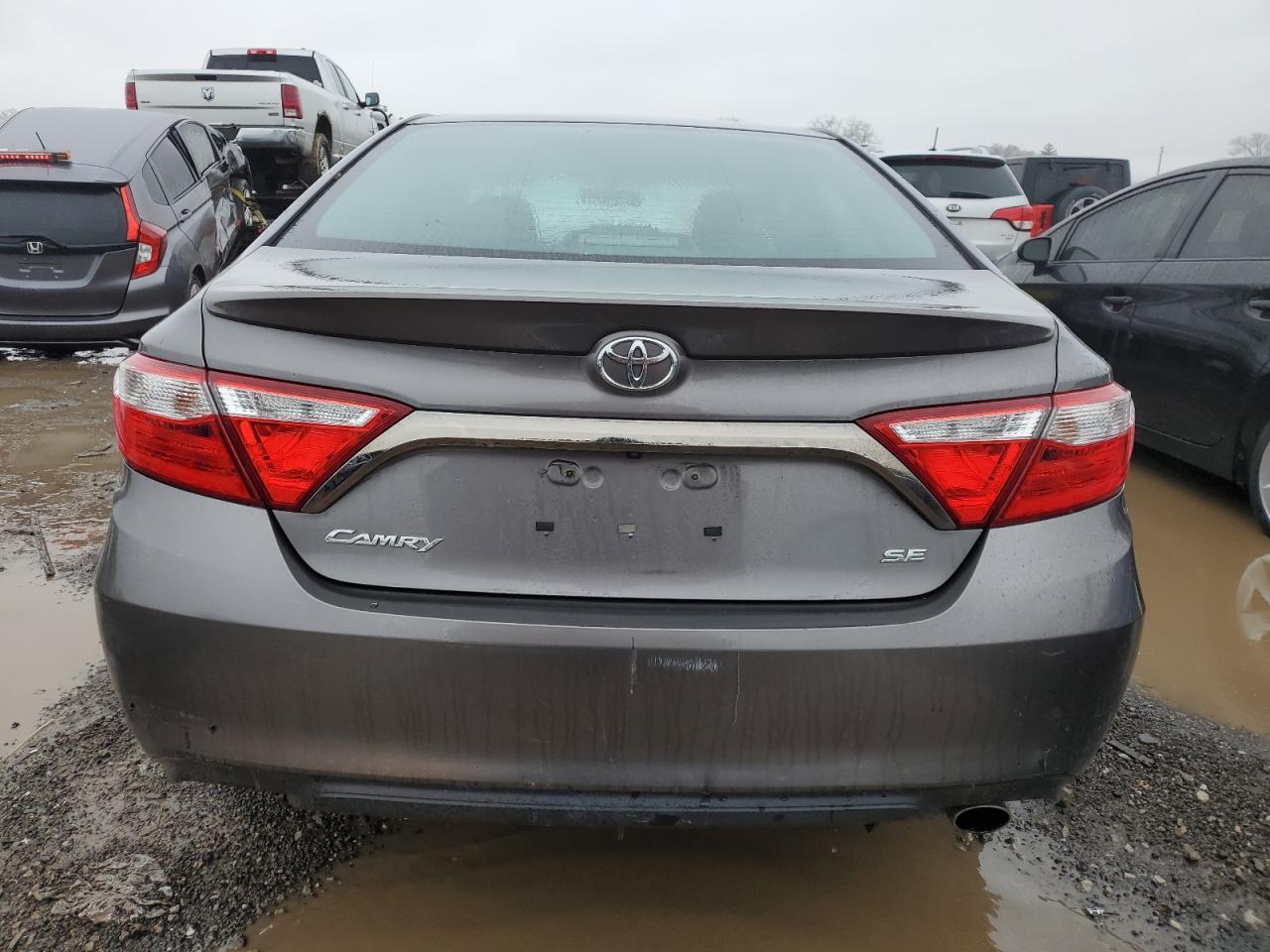 2015 TOYOTA CAMRY LE - Фото 6