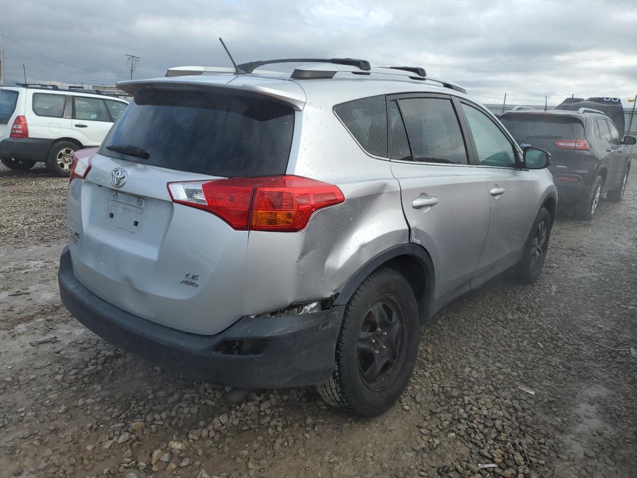 2015 TOYOTA RAV4 LE - Image 3